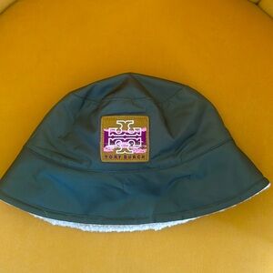 Tory Burch bucket hat